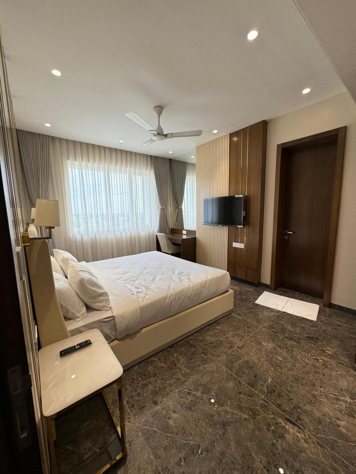 Hotel Carnival Parbhani Εξωτερικό φωτογραφία