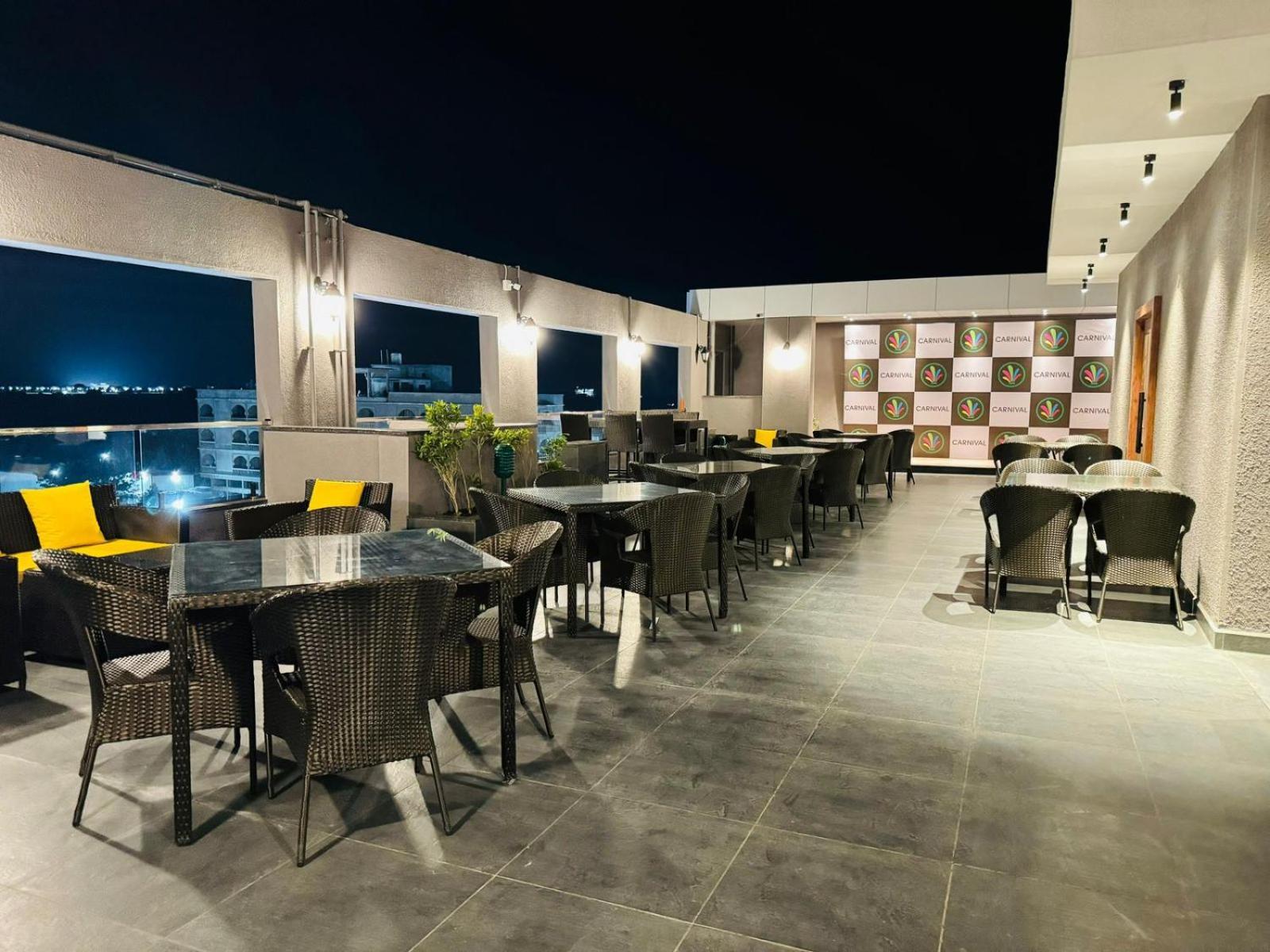 Hotel Carnival Parbhani Εξωτερικό φωτογραφία